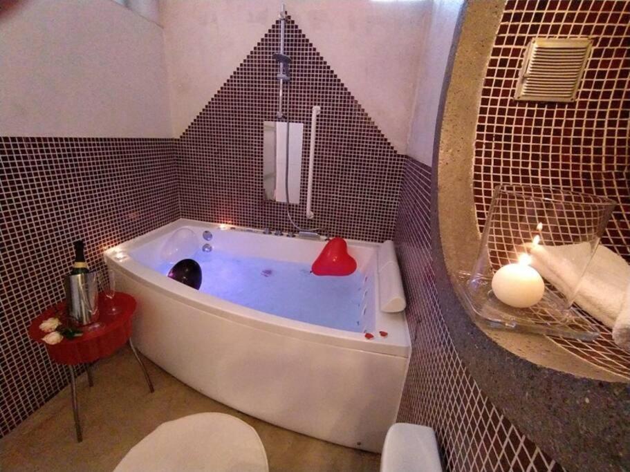 Zentral Club Neutron-Jacuzzi Leilighet Belmonte De Miranda Eksteriør bilde
