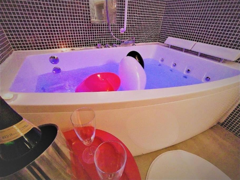 Zentral Club Neutron-Jacuzzi Leilighet Belmonte De Miranda Eksteriør bilde